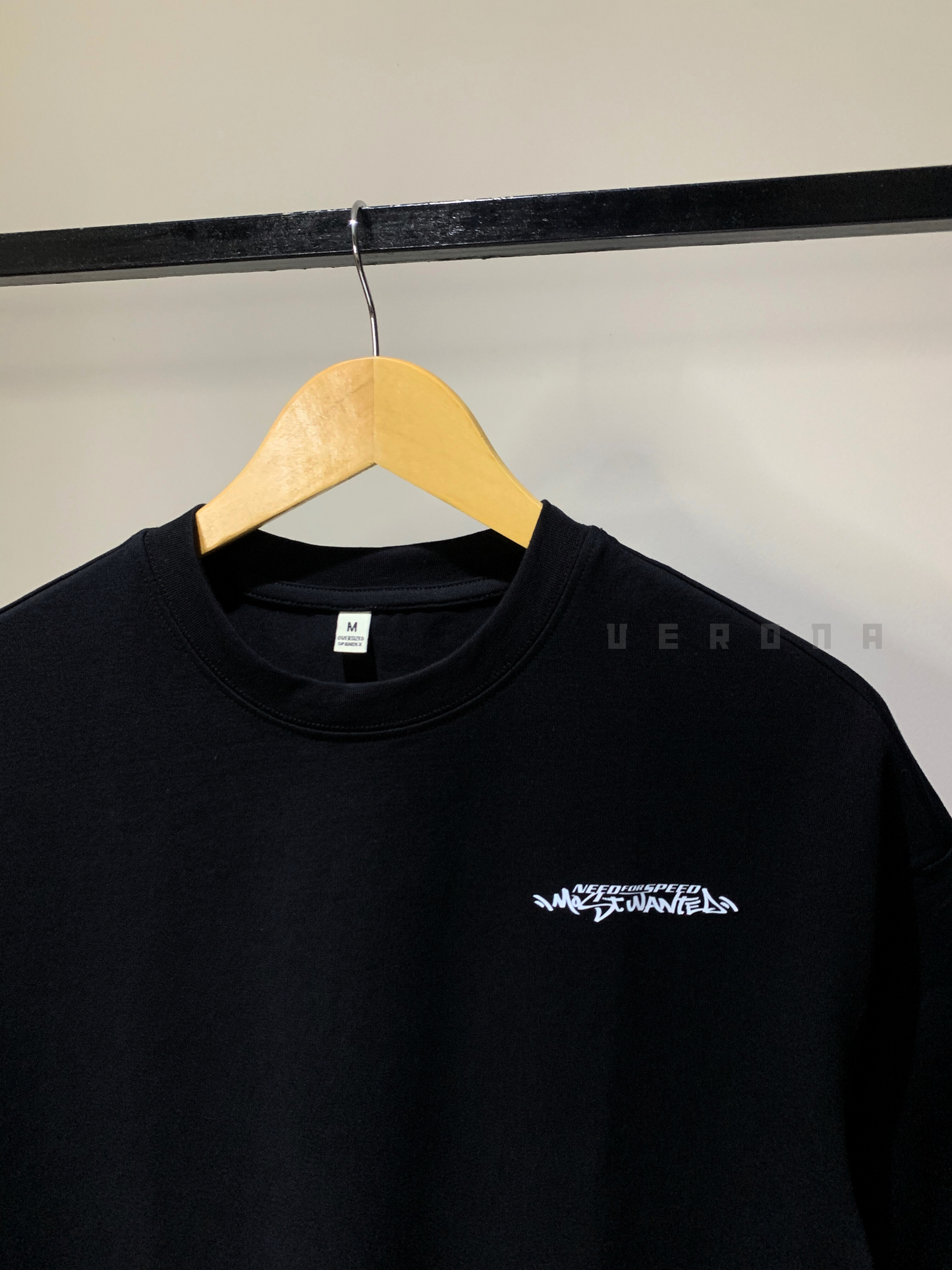NFS Most Wanted - Premium Black Dropshoulder T-shirt