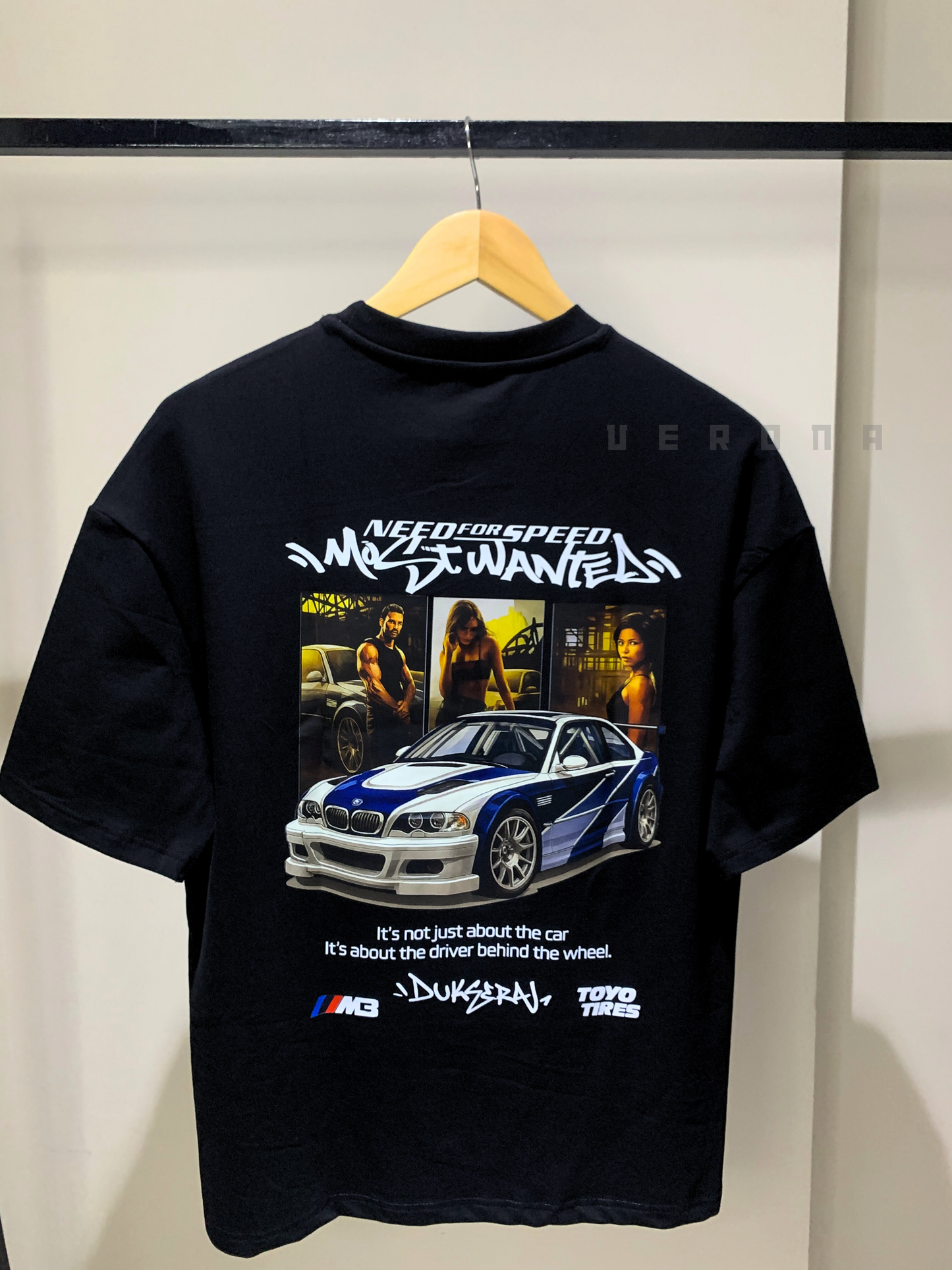 NFS Most Wanted - Premium Black Dropshoulder T-shirt