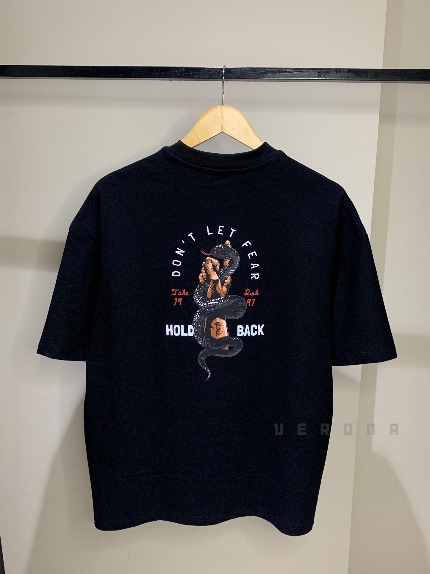 Risk - Black Drop Shoulder