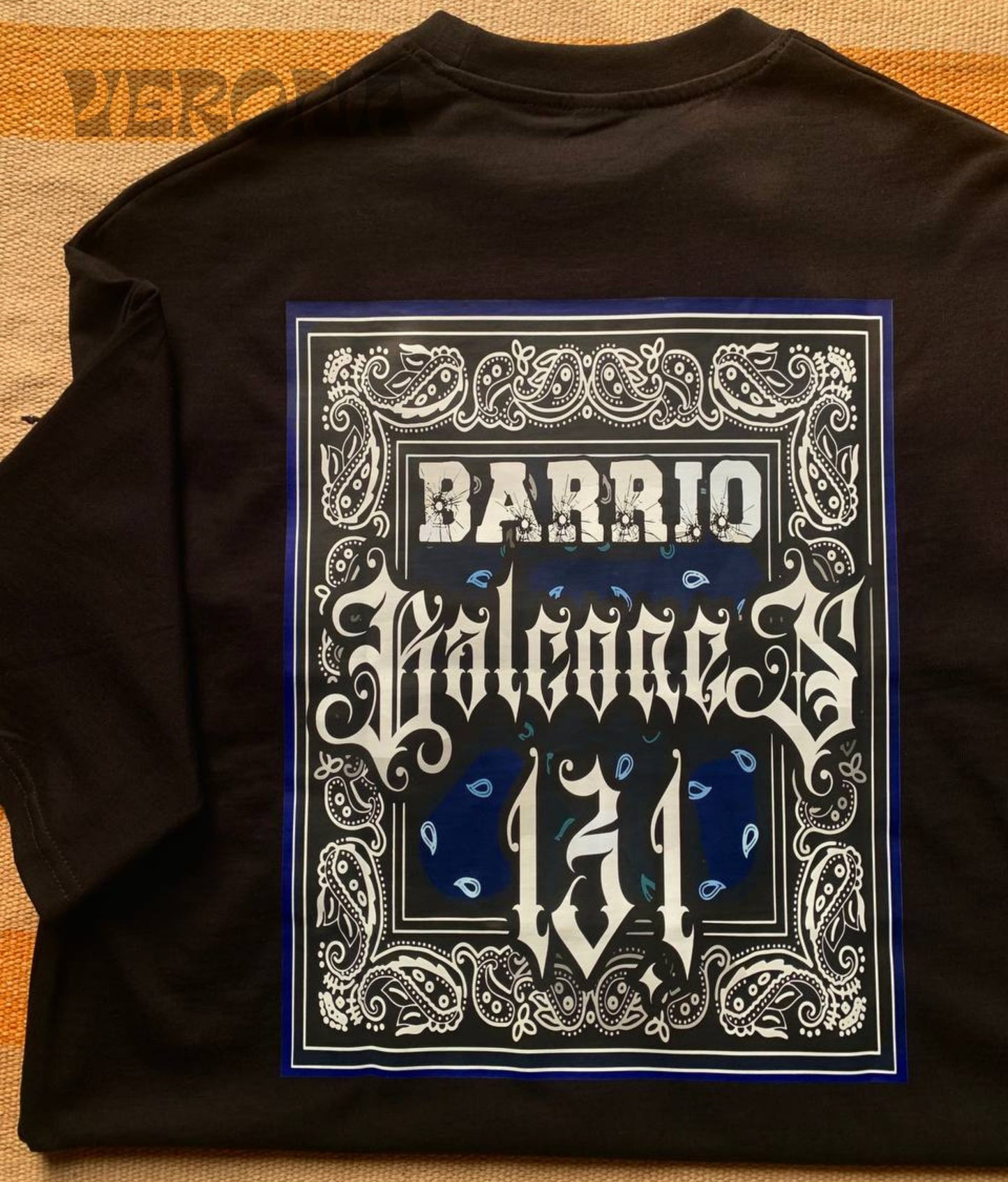 BARRIO - Black Drop Shoulder