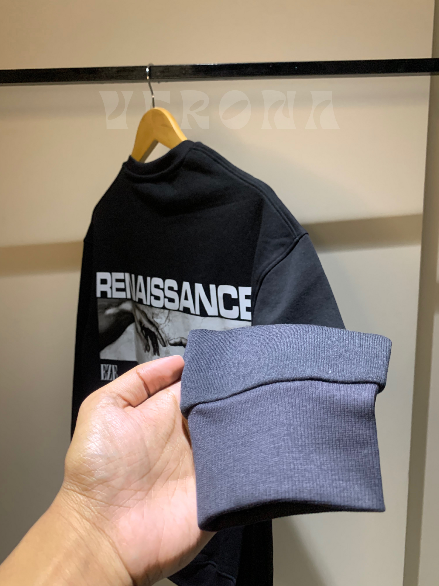 Rennaisance - Premium Black Sweatshirt